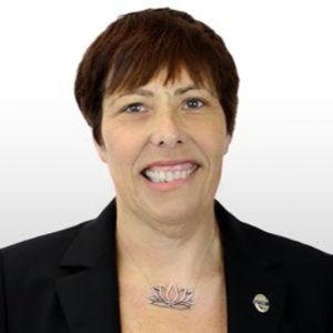 Meet your Posher, Deborah